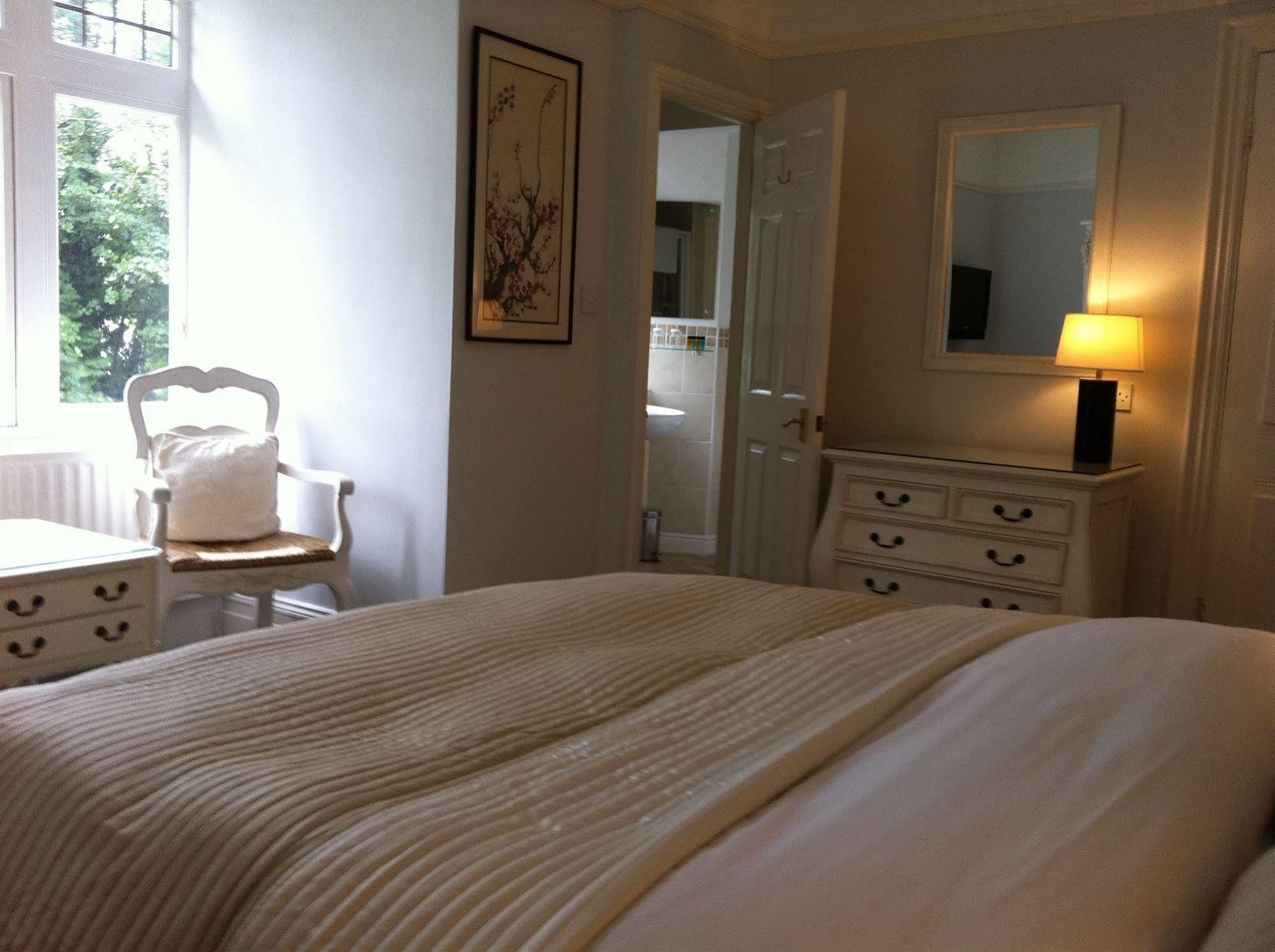 Dene House Guest House باونيس أون وينديرمير المظهر الخارجي الصورة