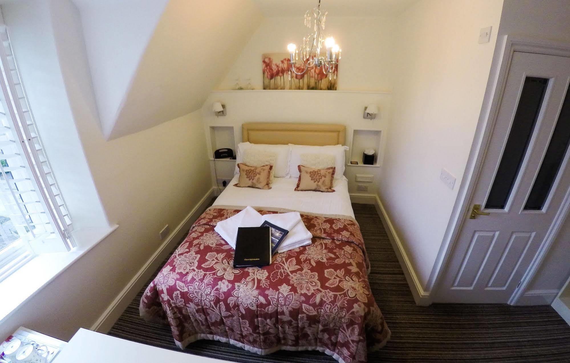 Dene House Guest House باونيس أون وينديرمير المظهر الخارجي الصورة