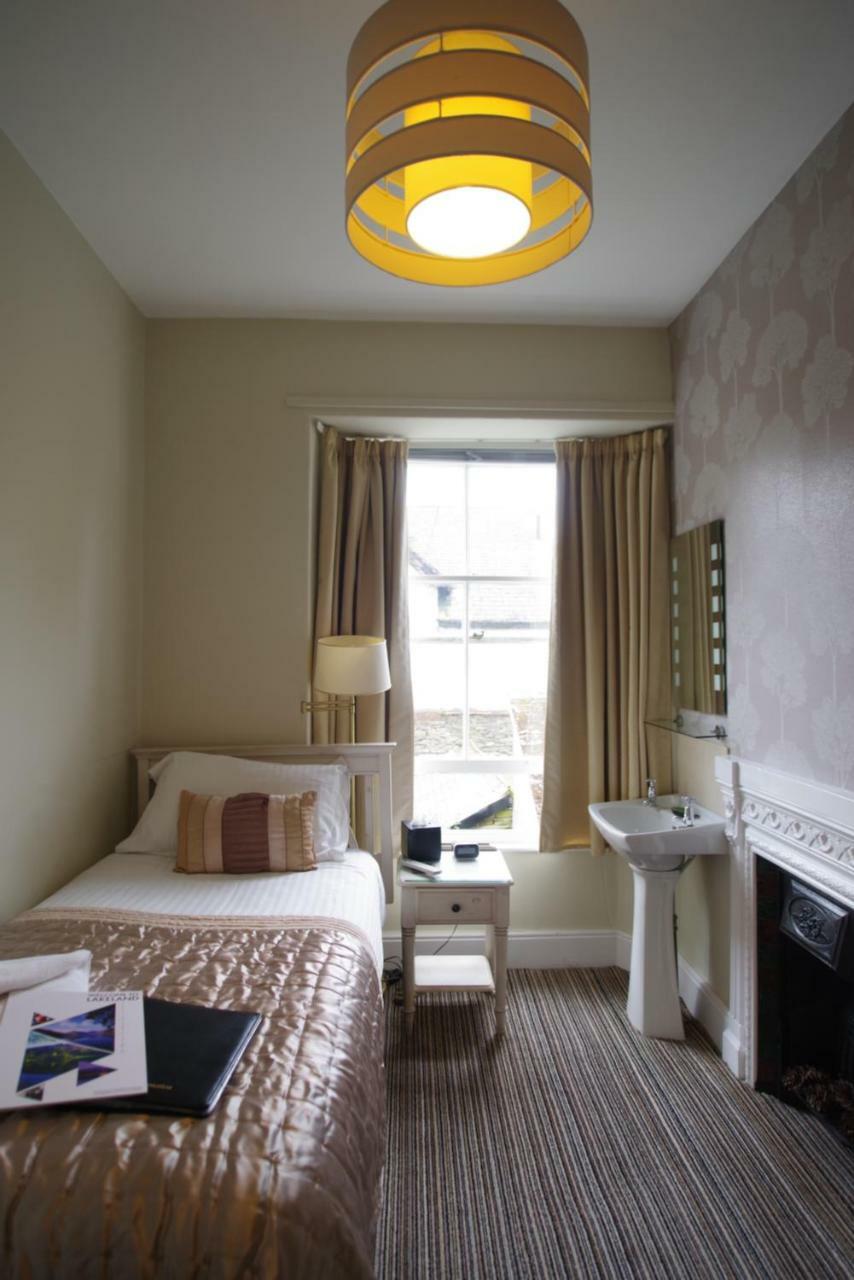 Dene House Guest House باونيس أون وينديرمير المظهر الخارجي الصورة